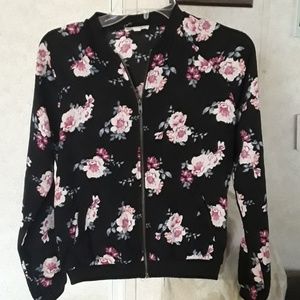 About A Girl black zip up top